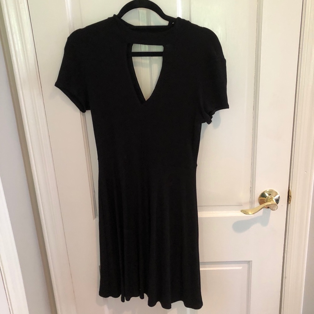 Black Aqua Keyhole Dress